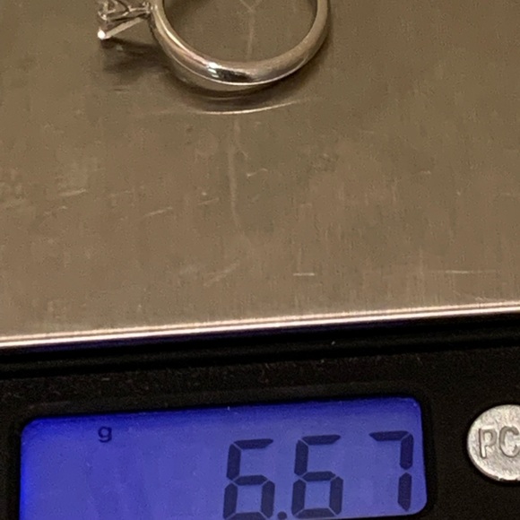 SOLD Blue Nile Pear Shaped Diamond Solitaire Sz 5.75 - Picture 8 of 11